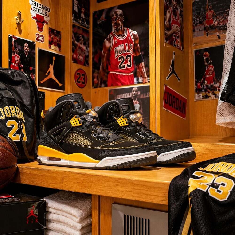 Jordan Spizike Black University Gold 315371-030